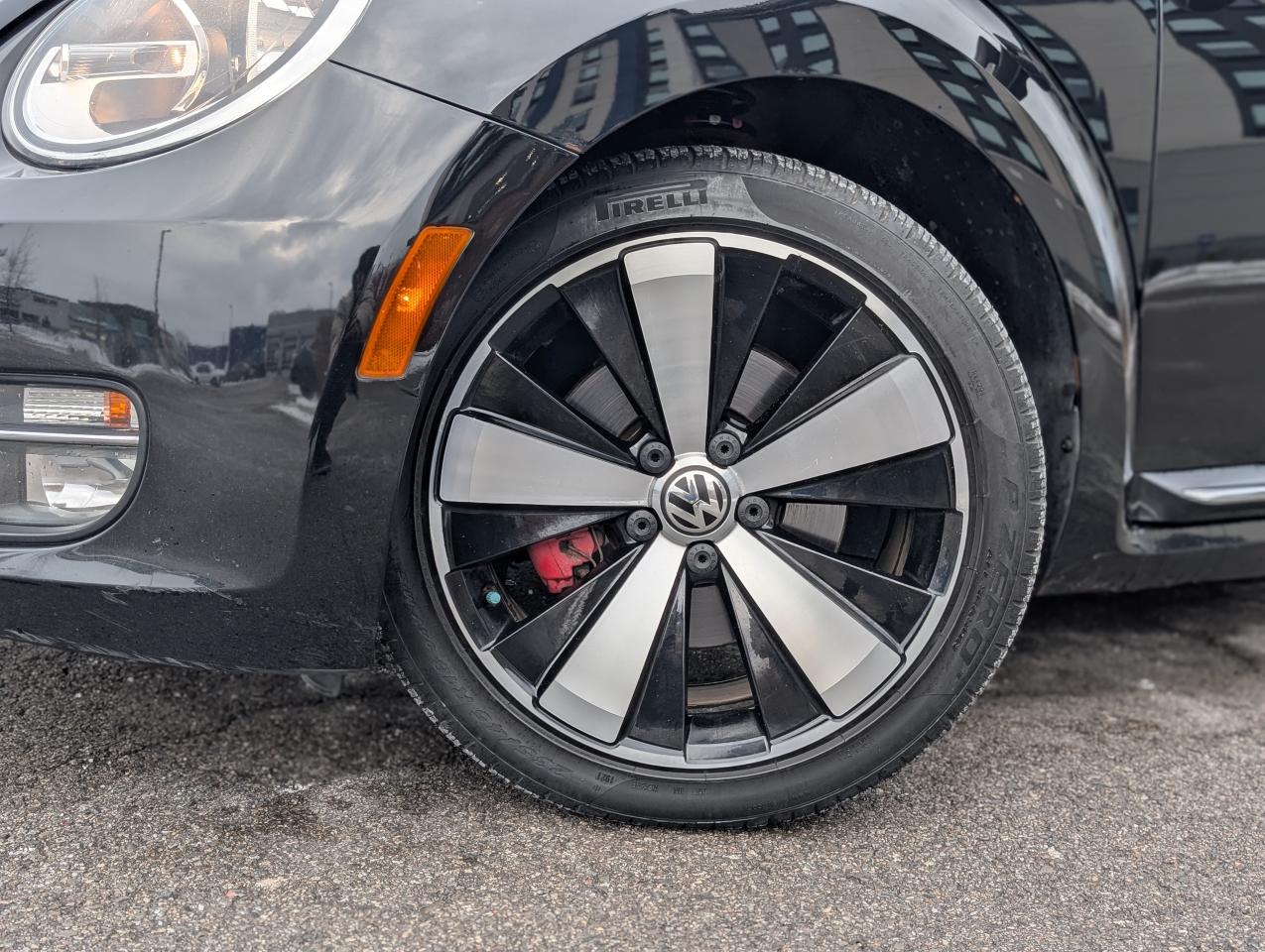 2012 Volkswagen Beetle Turbo Photo