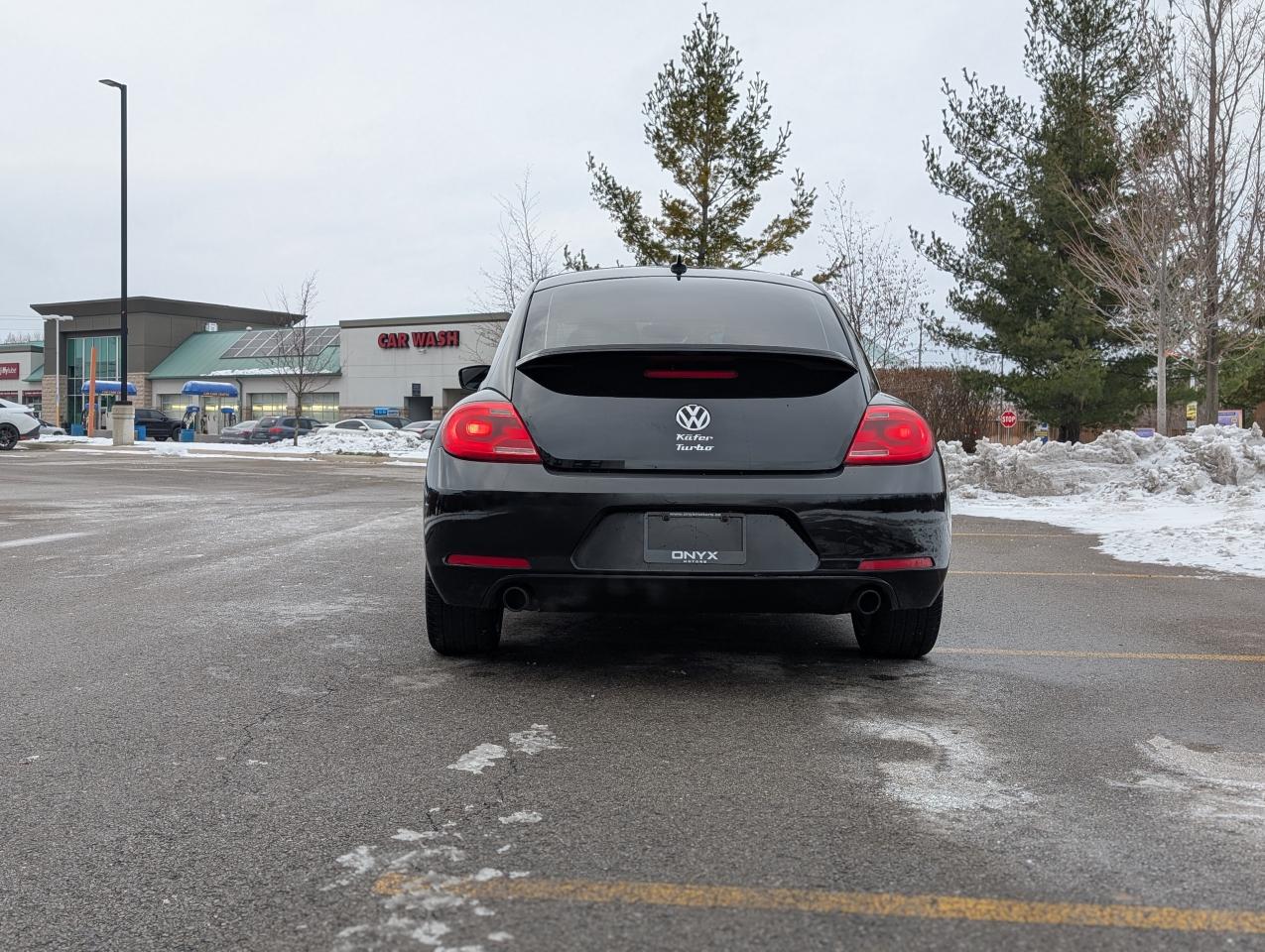 2012 Volkswagen Beetle Turbo Photo