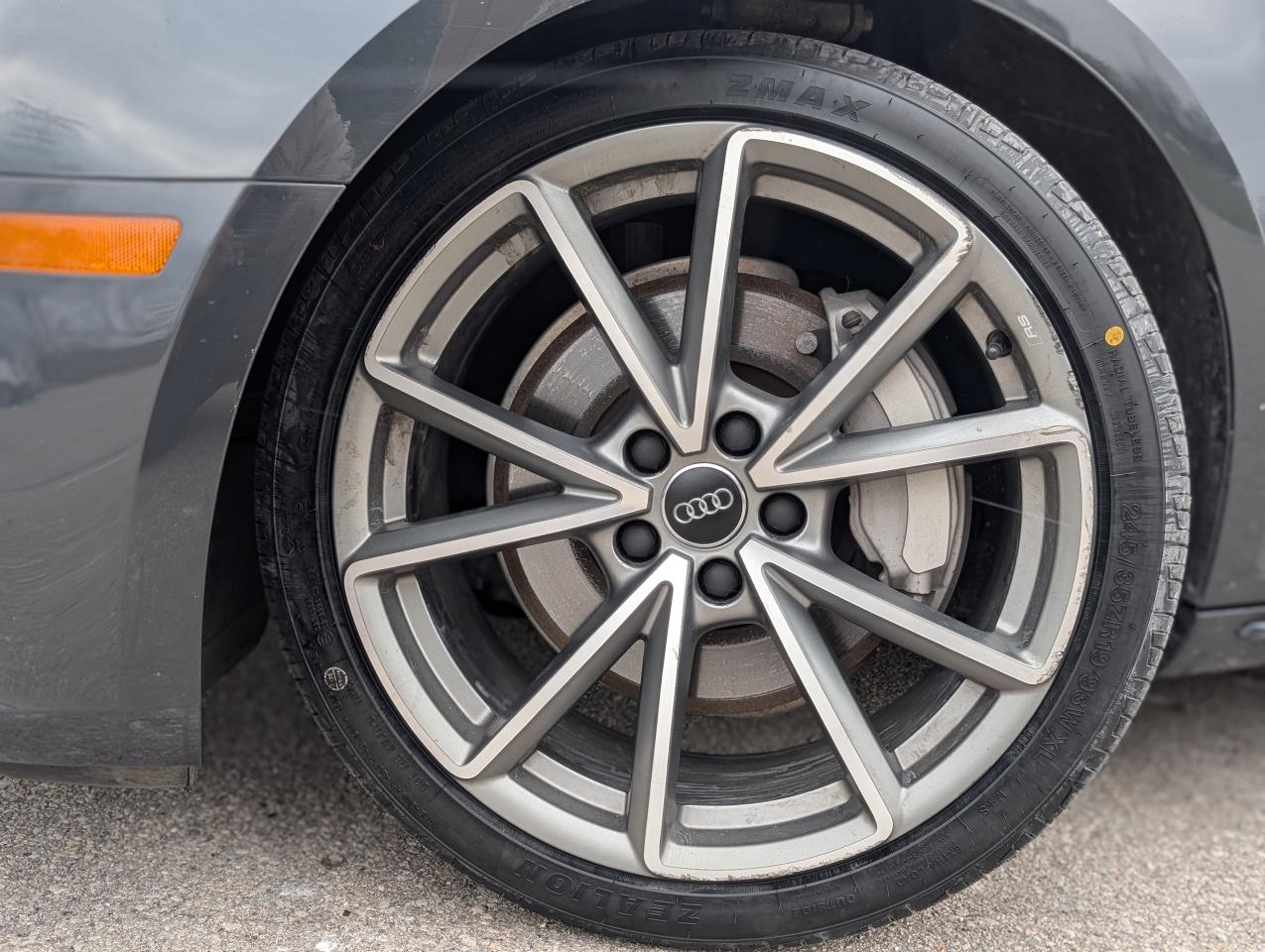 2017 Audi A4 TECHNIK S-LINE Photo