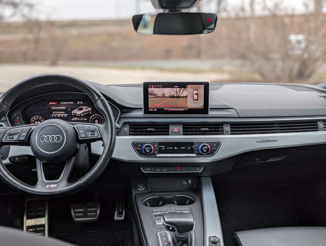 2017 Audi A4 TECHNIK S-LINE Photo