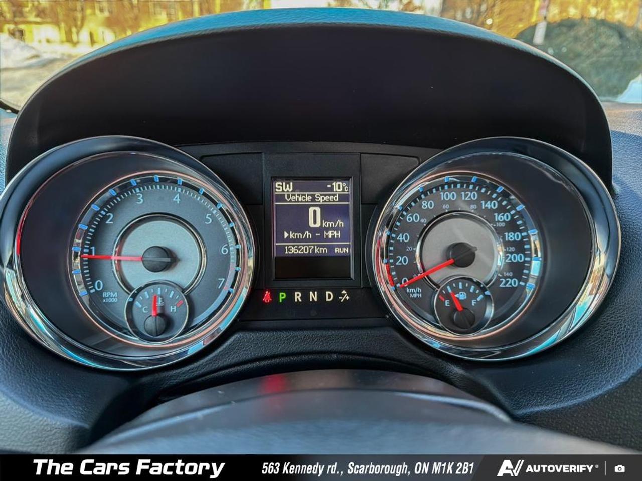 2016 Chrysler Town & Country Limited Stow ’n Go Leather/Sunroof/Camera! Photo