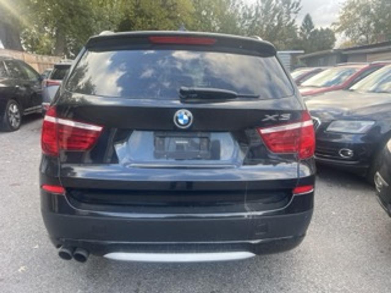 2013 BMW X3 28i Photo