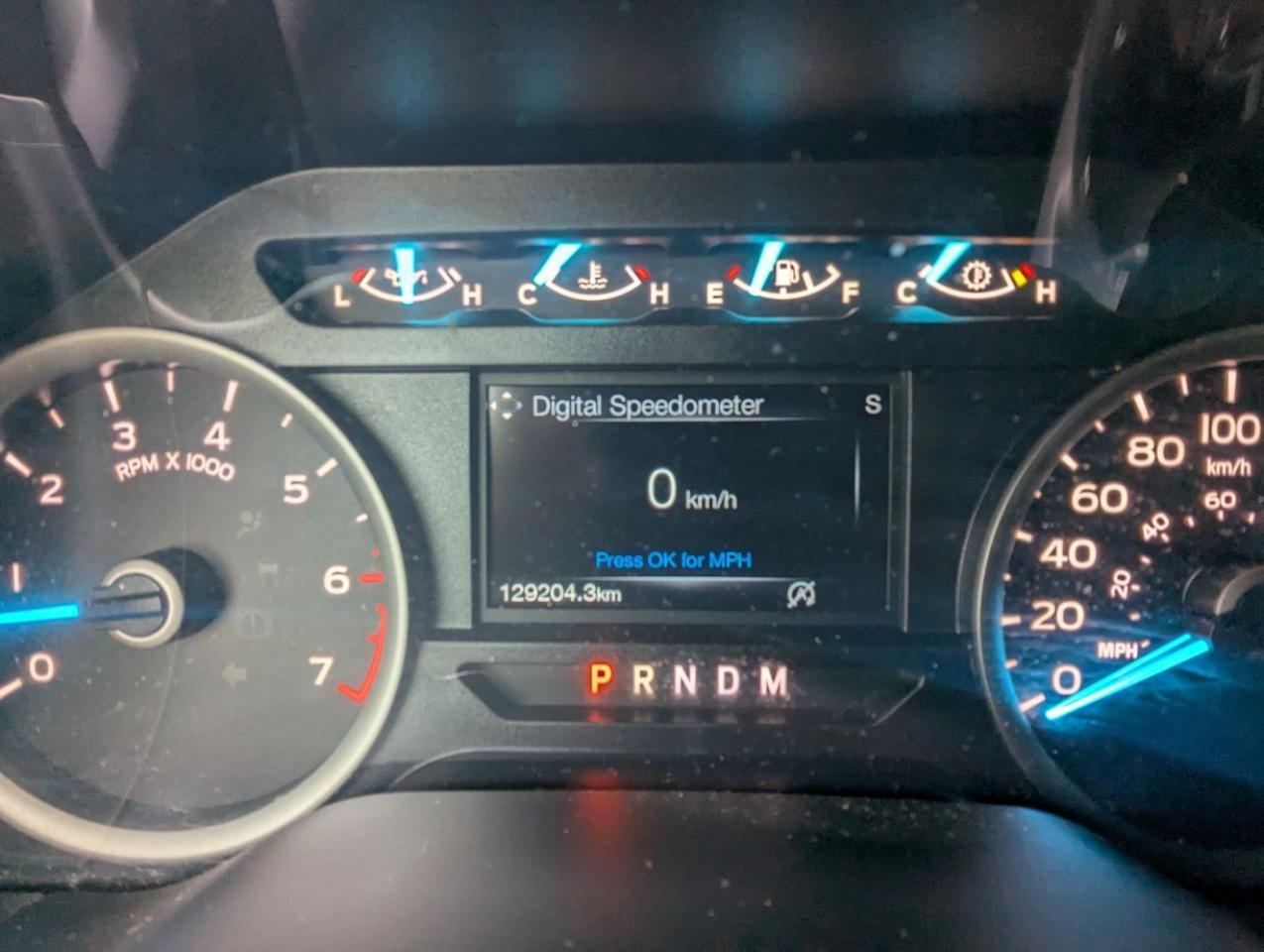 2019 Ford F-150 XLT WITH HARD TONNEAU COVER & 3.5L V6 ENGINE!! Photo