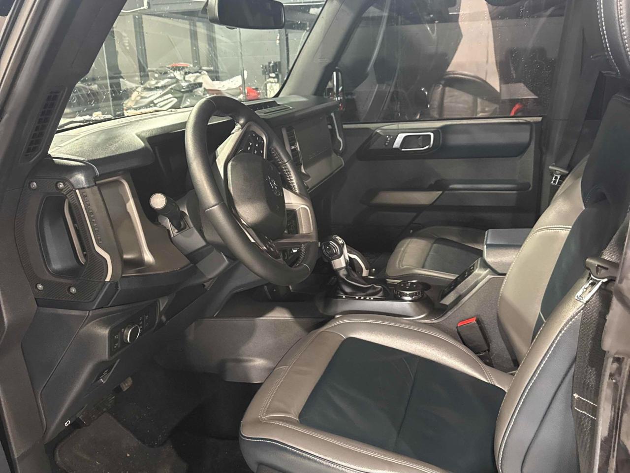 2022 Ford Bronco Outer Banks Photo