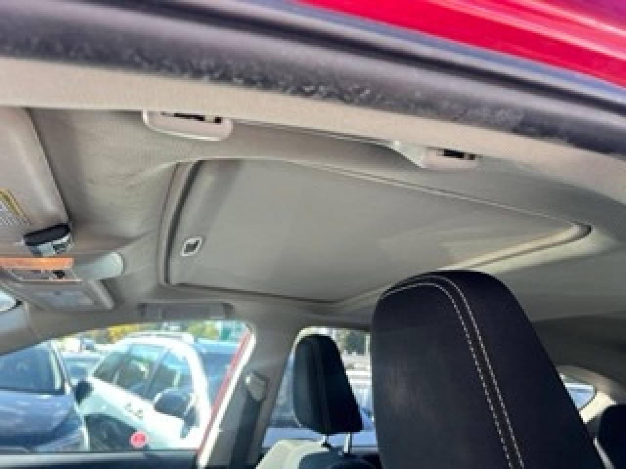 2016 Toyota RAV4 XLE Photo