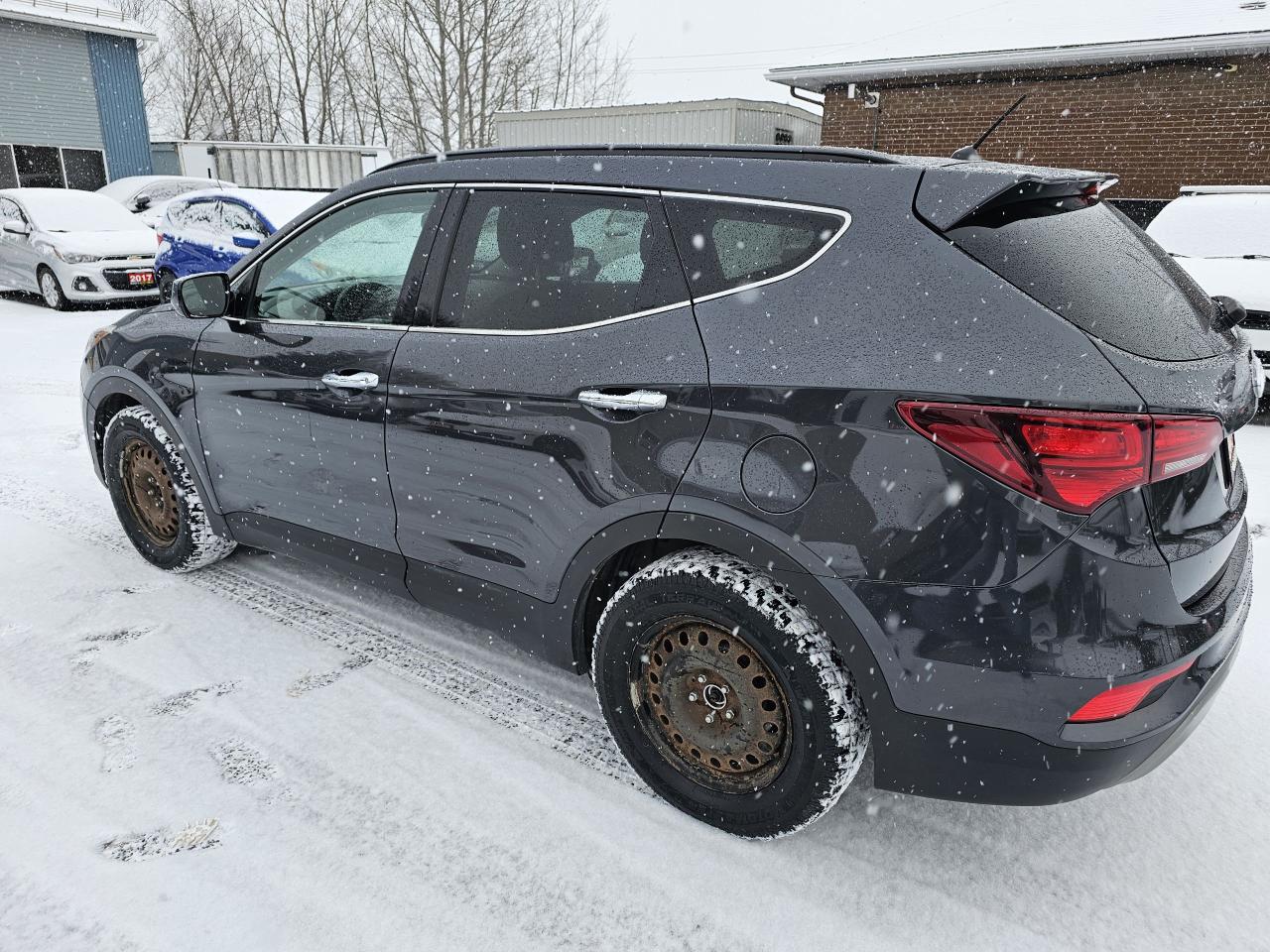 2018 Hyundai Santa Fe Sport SPORT, AUTO, 2.4L, AWD, POWER GROUP, 163KM Photo