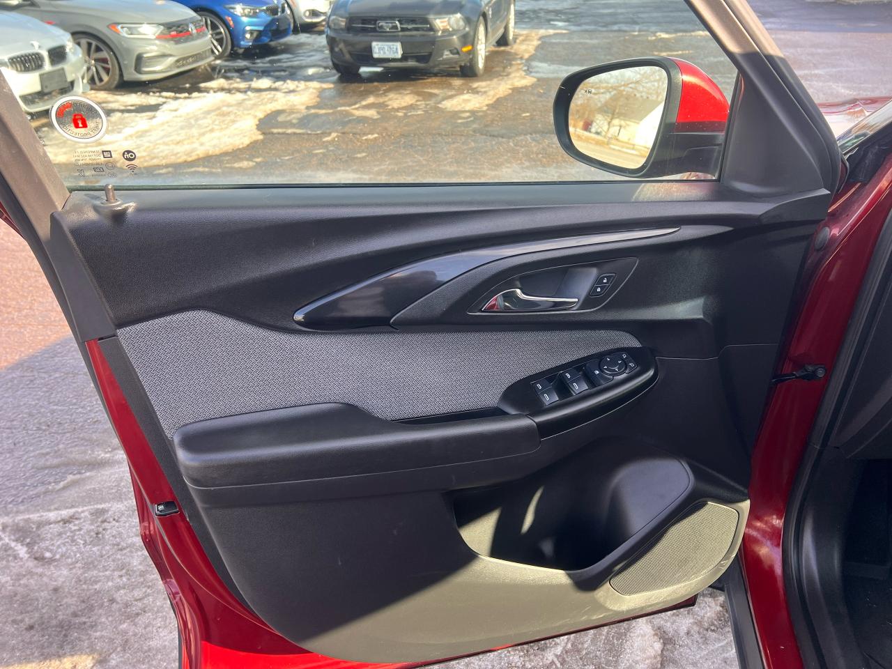 2023 Chevrolet TrailBlazer LT Photo