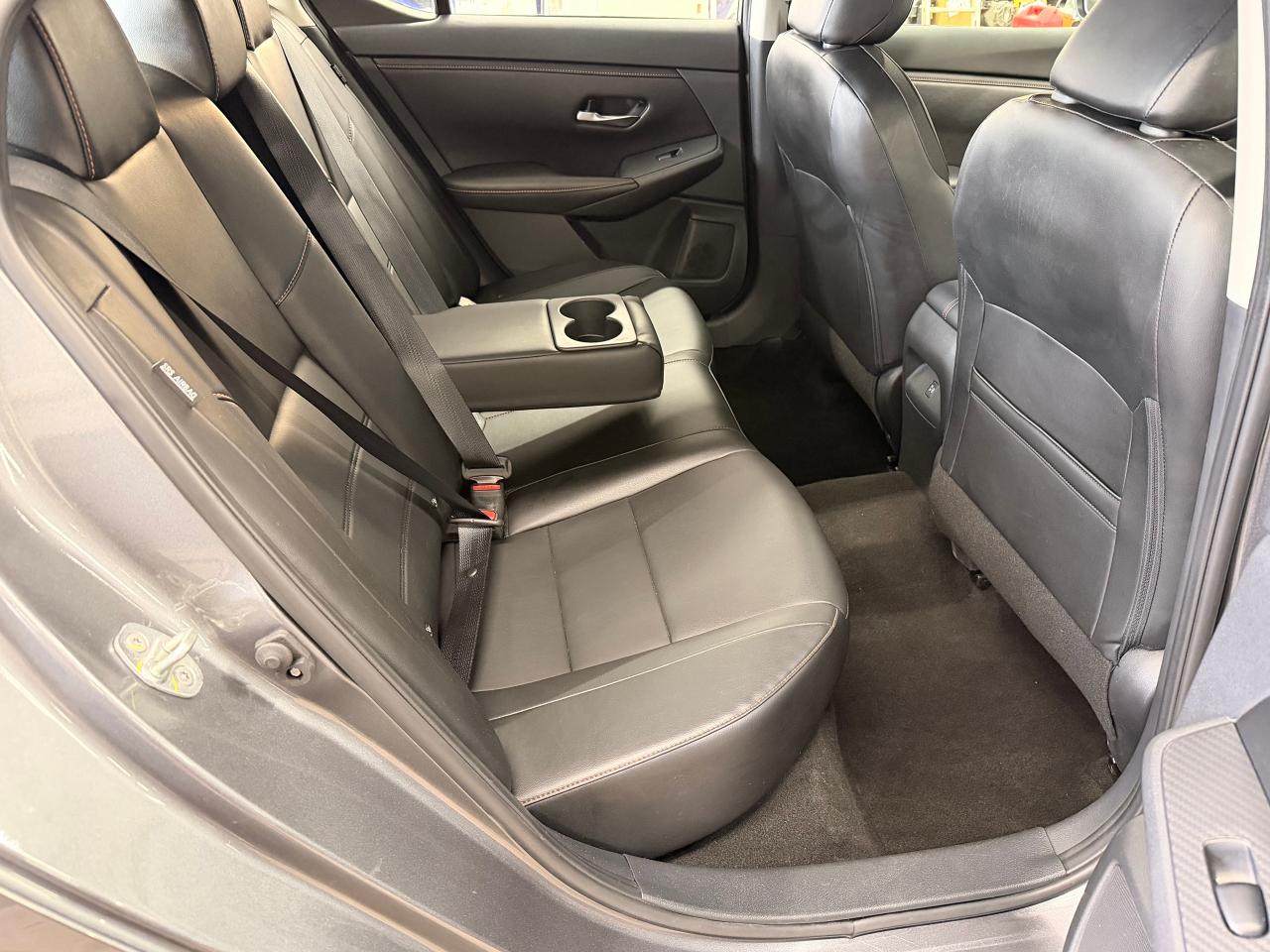 2022 Nissan Sentra SR Midnight Edition+Leather+Roof+CLEAN CARFAX Photo22