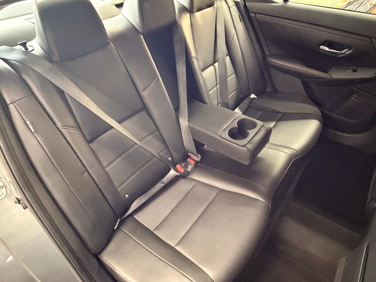 2022 Nissan Sentra SR Midnight Edition+Leather+Roof+CLEAN CARFAX Photo