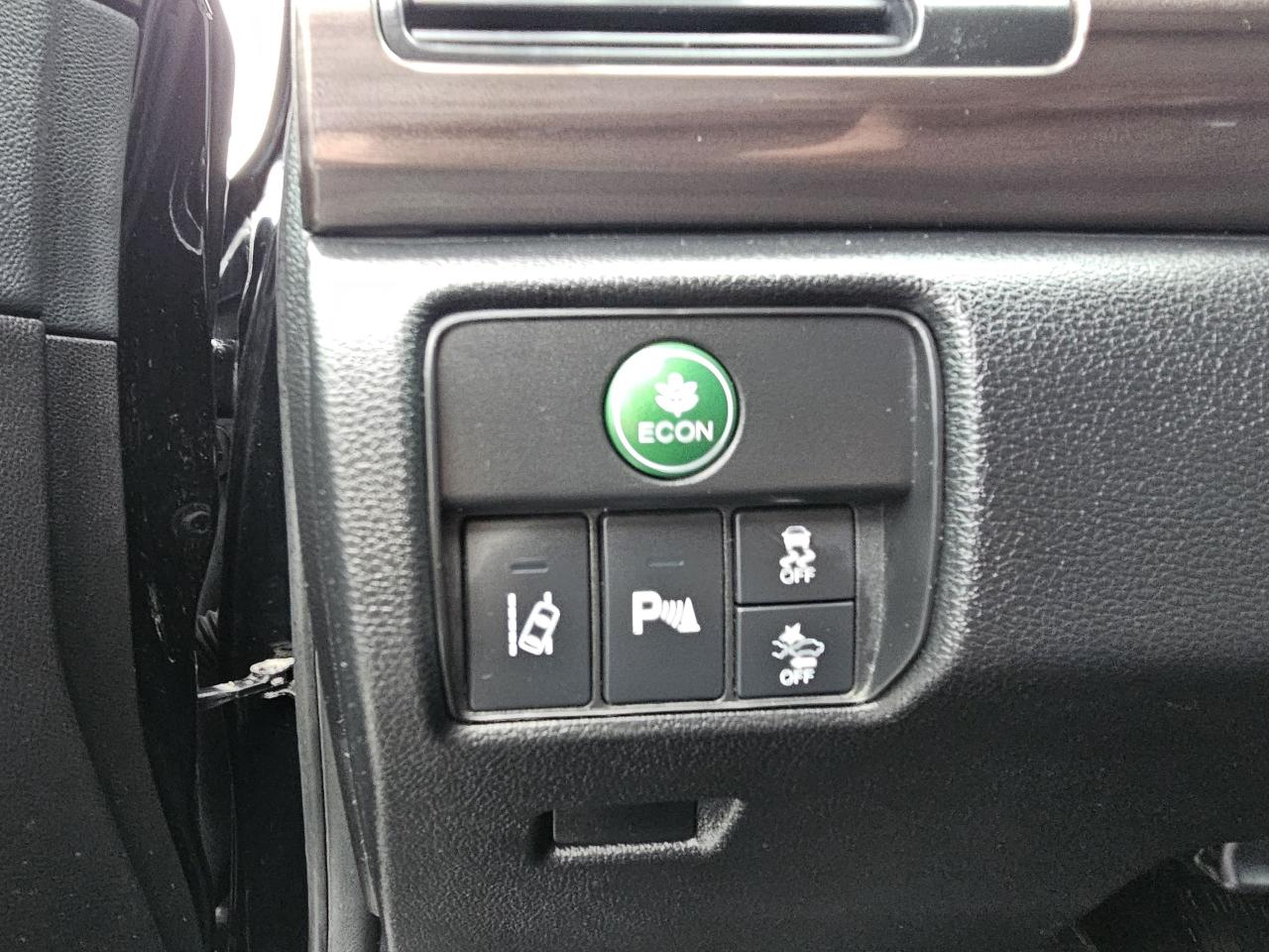 2017 Honda Accord 4dr I4 CVT Touring/NAVI/REARVIEW CAMERA/CERTIFIED Photo