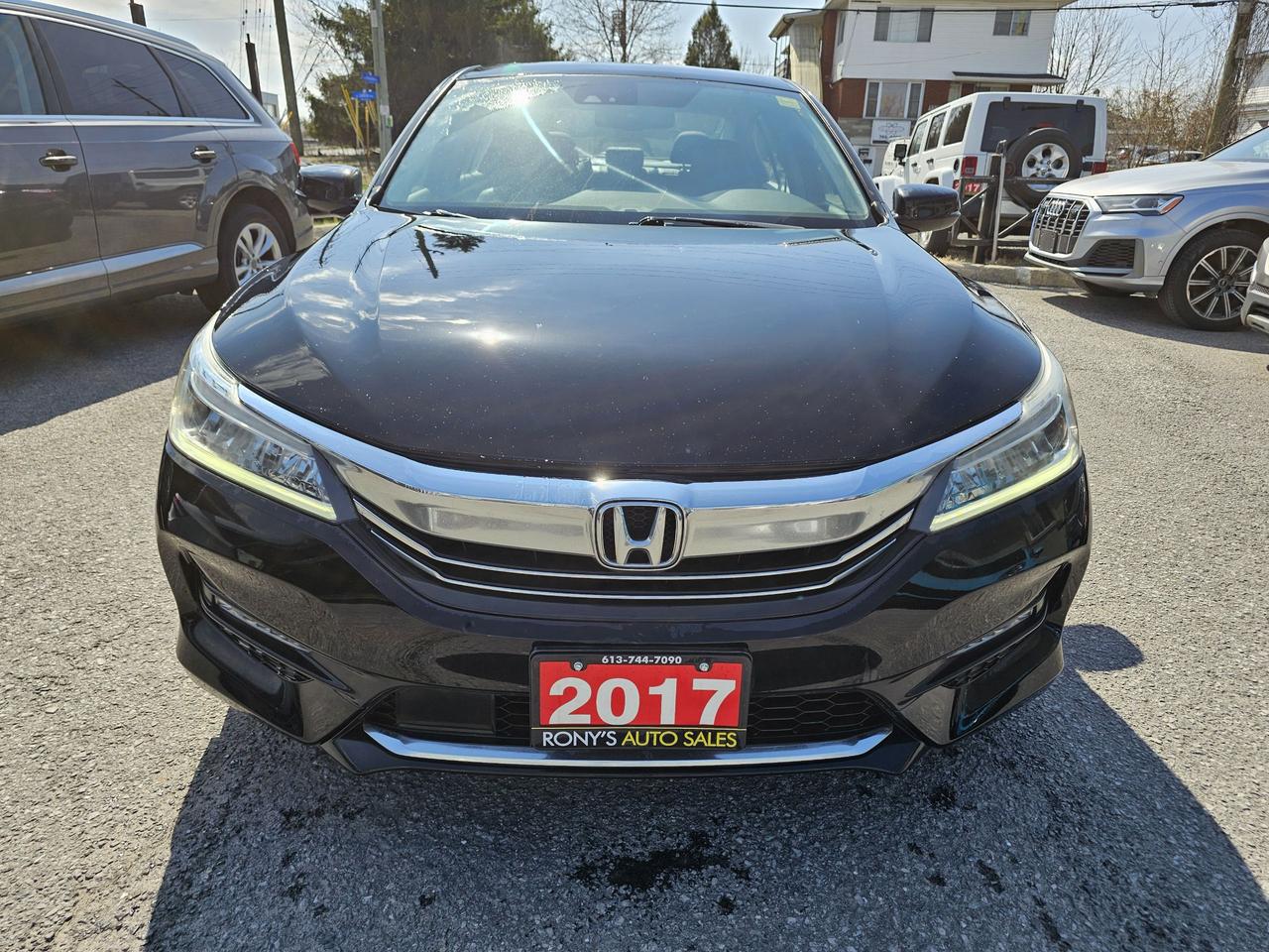 2017 Honda Accord 4dr CVT Touring/NAVI/CAMERA/ACCIDENT FREE/1 OWNER Photo