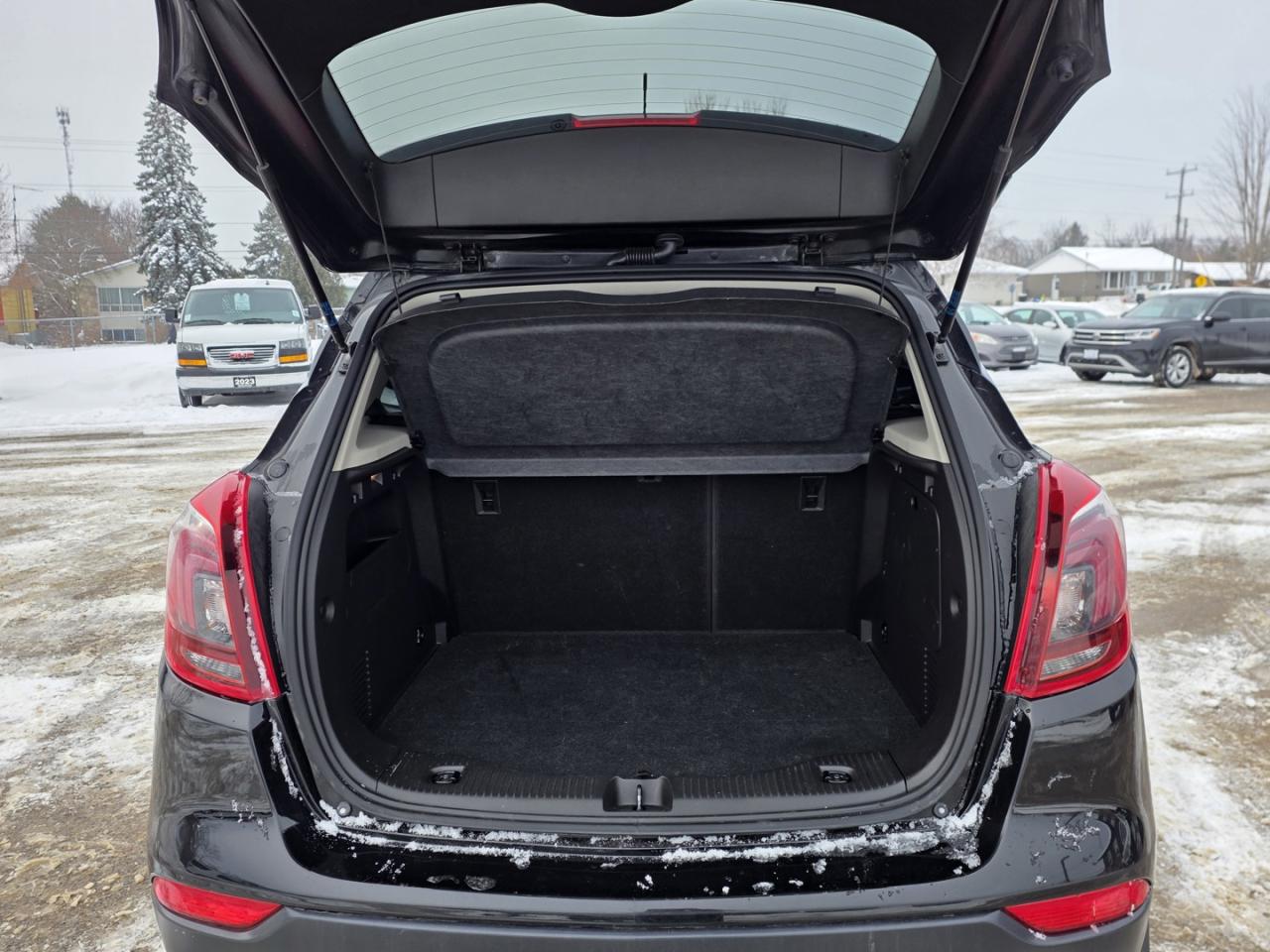 2019 Buick Encore Preferred FWD Photo