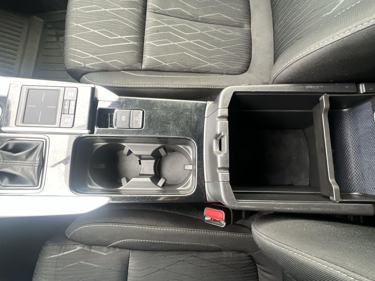 2020 Mitsubishi Eclipse Cross Limited Edition 4x4 Photo