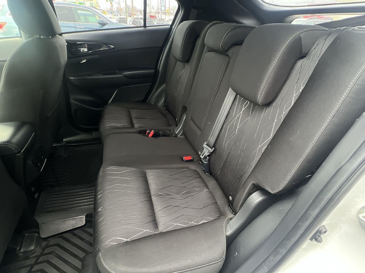 2020 Mitsubishi Eclipse Cross Limited Edition 4X4, HEATED SEATS, HEATED STEERING WHEEL, BACK UP CAM!! Photo