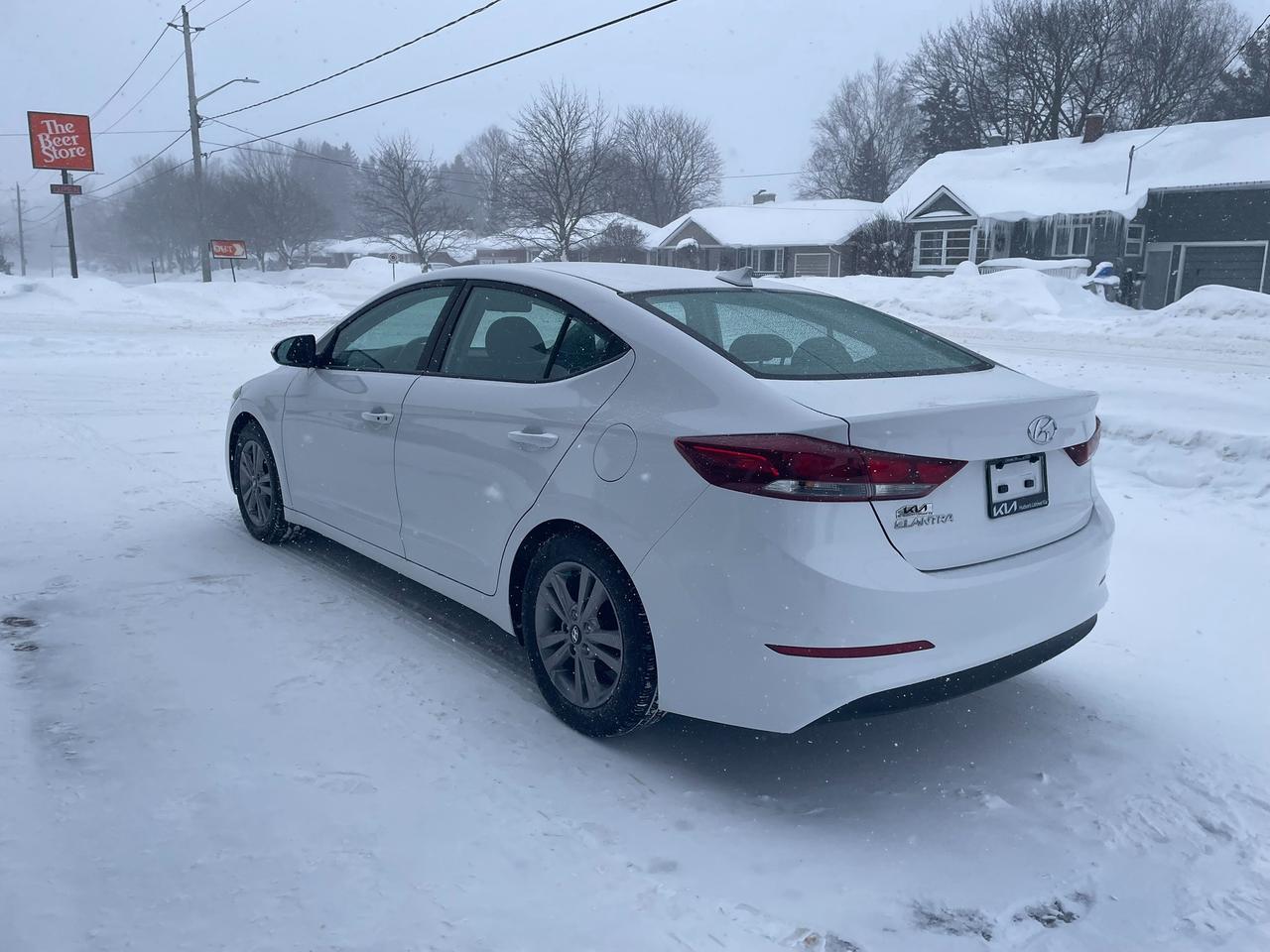 2018 Hyundai Elantra GL HAL Certified | One Owner | Sunroof | 16" Wheels Photo