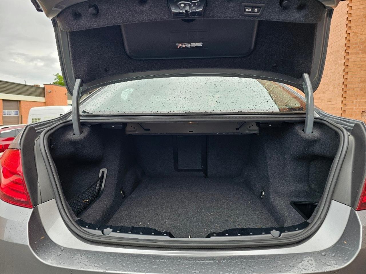 2015 BMW 5 Series 4dr Sdn 528i xDrive AWD Photo