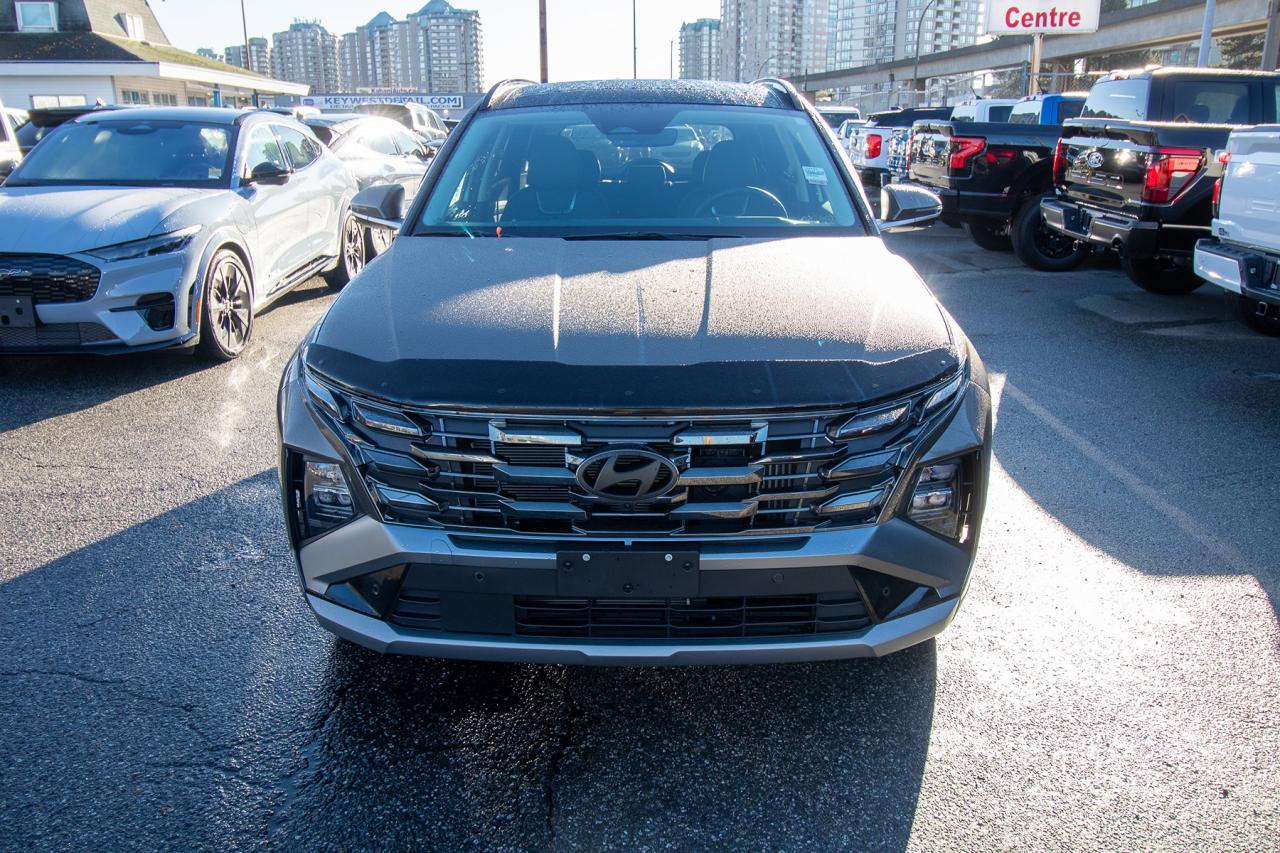 2025 Hyundai Tucson Plug-In Hybrid Ultimate AWD Photo3
