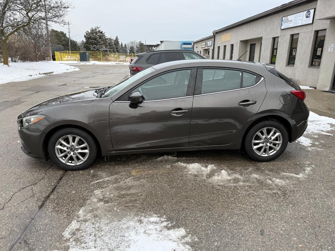 2014 Mazda MAZDA3 4D HB GS SPORT..AUTOMATIC..BLUETOOTH..CERTIFIED! Photo
