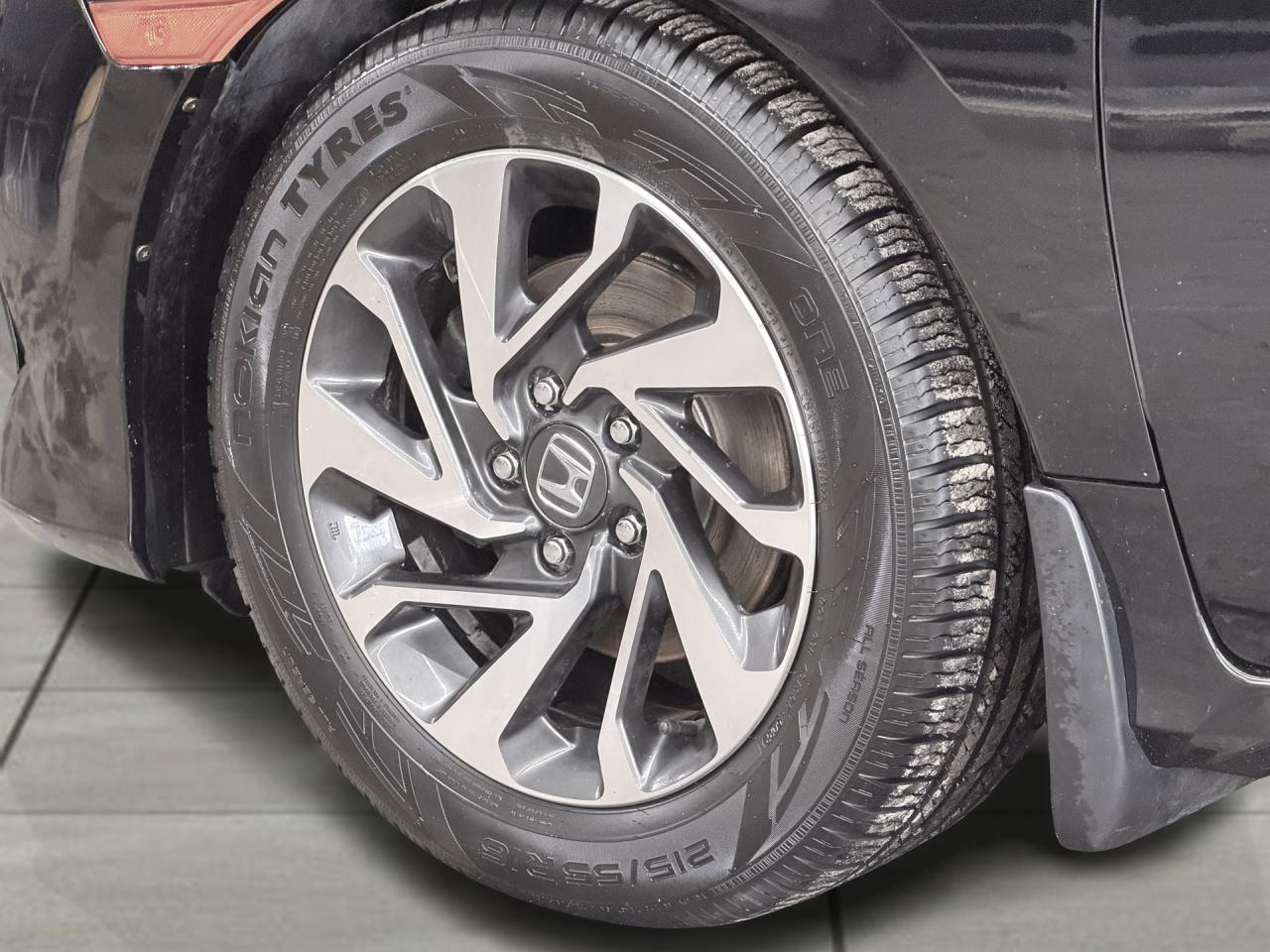 2016 Honda Civic EX+Roof+Camera+Heated Seats+CLEAN CARFAX Photo51