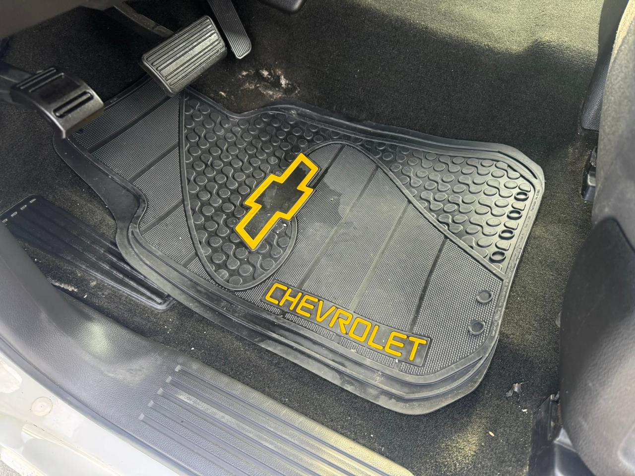 2017 GMC Sierra 1500 4WD CREW CAB 143.5" SLE Photo