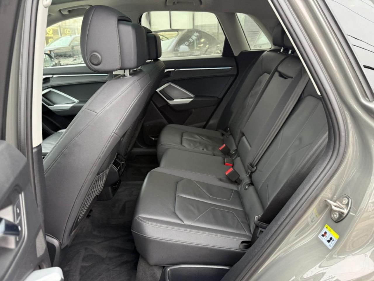 2021 Audi Q3 QUATTRO TECHNIK 45 TFSI / NARDO GRAY / S-LINE - Photo #14