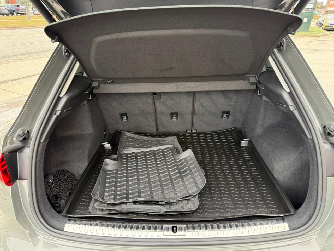 2021 Audi Q3 QUATTRO TECHNIK 45 TFSI / NARDO GRAY / S-LINE - Photo #20