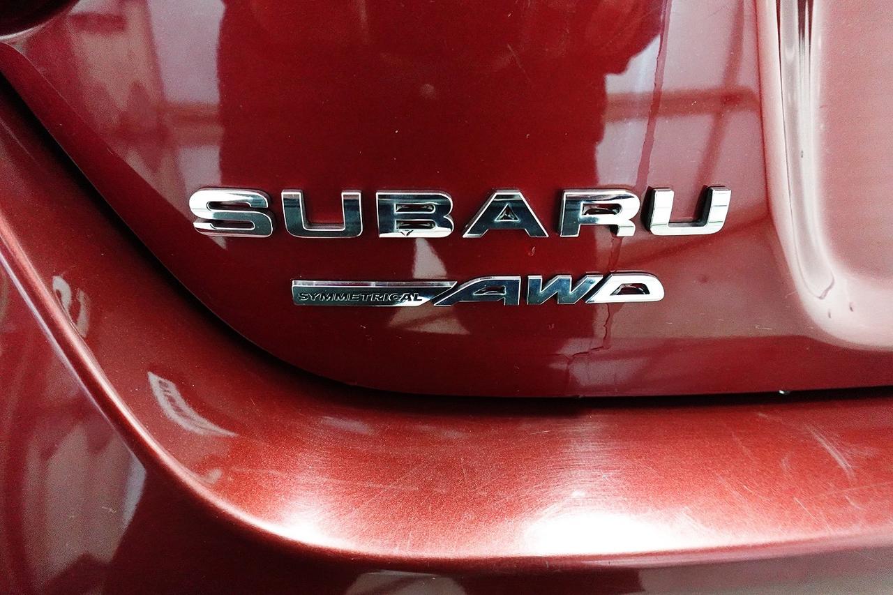 2015 Subaru Legacy AWD,TOURING PKG,ONE OWNER,WELL MAINTAIN Photo