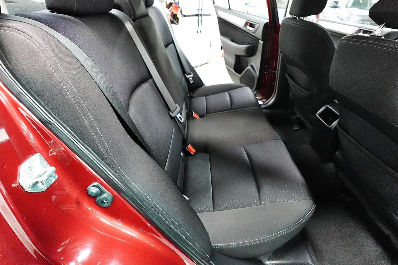 2015 Subaru Legacy AWD,TOURING PKG,ONE OWNER,WELL MAINTAIN Photo