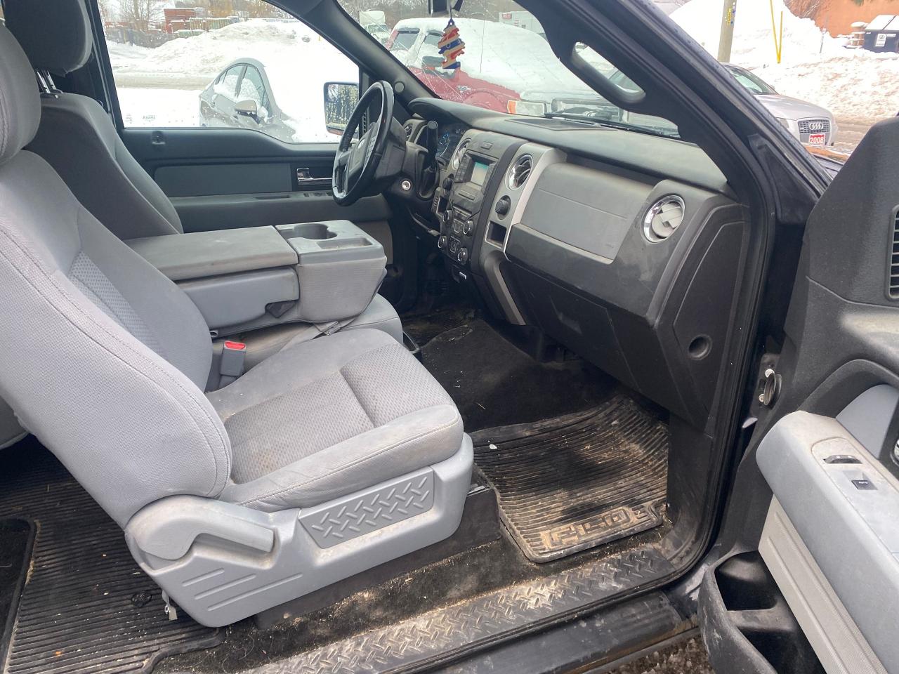 2012 Ford F-150 XL Photo