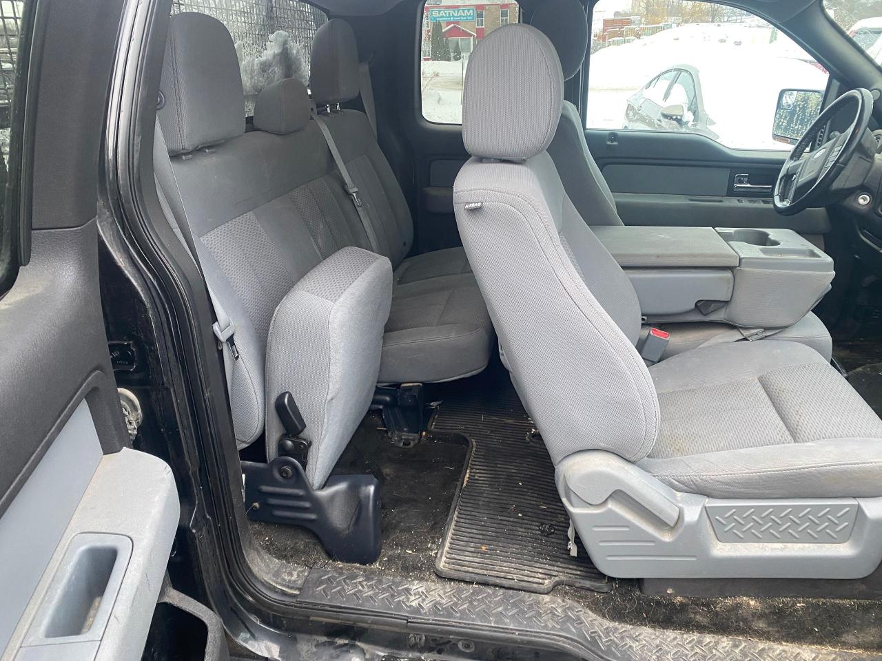 2012 Ford F-150 XL Photo