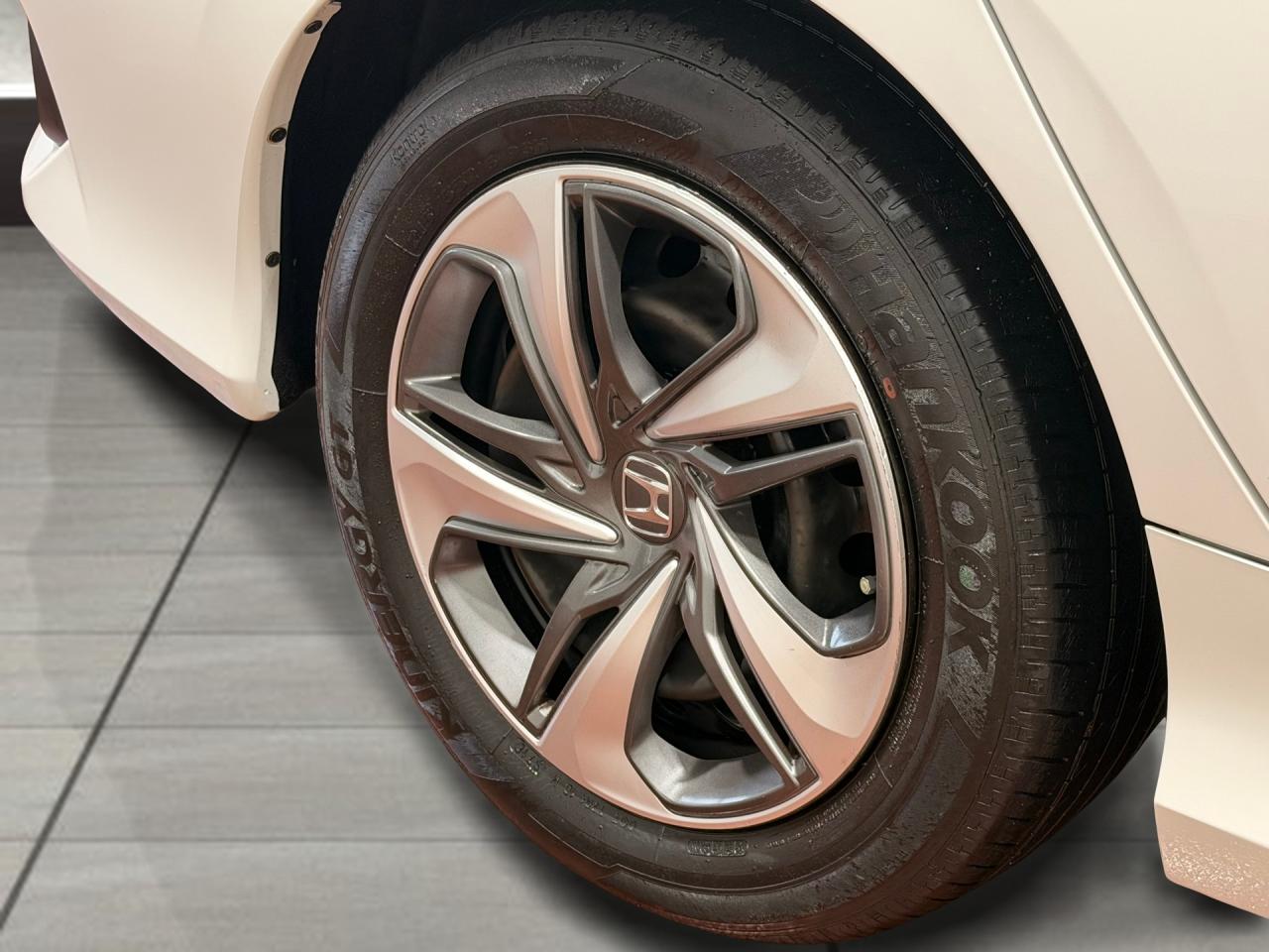 2019 Honda Civic LX+New Tires+Adaptive Cruise+CLEAN CARFAX Photo