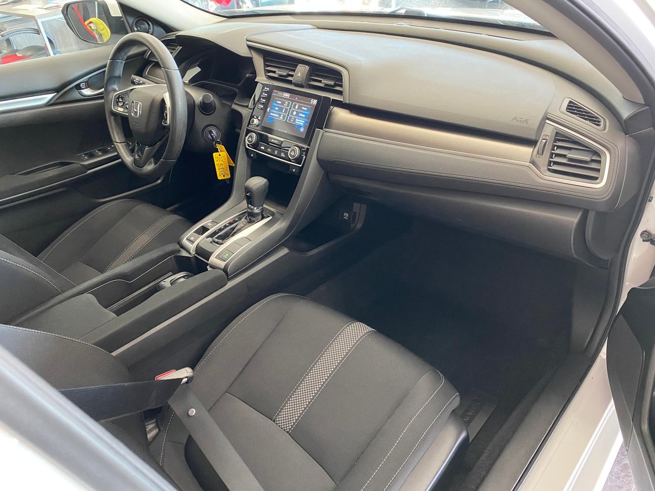 2019 Honda Civic LX+New Tires+Adaptive Cruise+CLEAN CARFAX Photo17