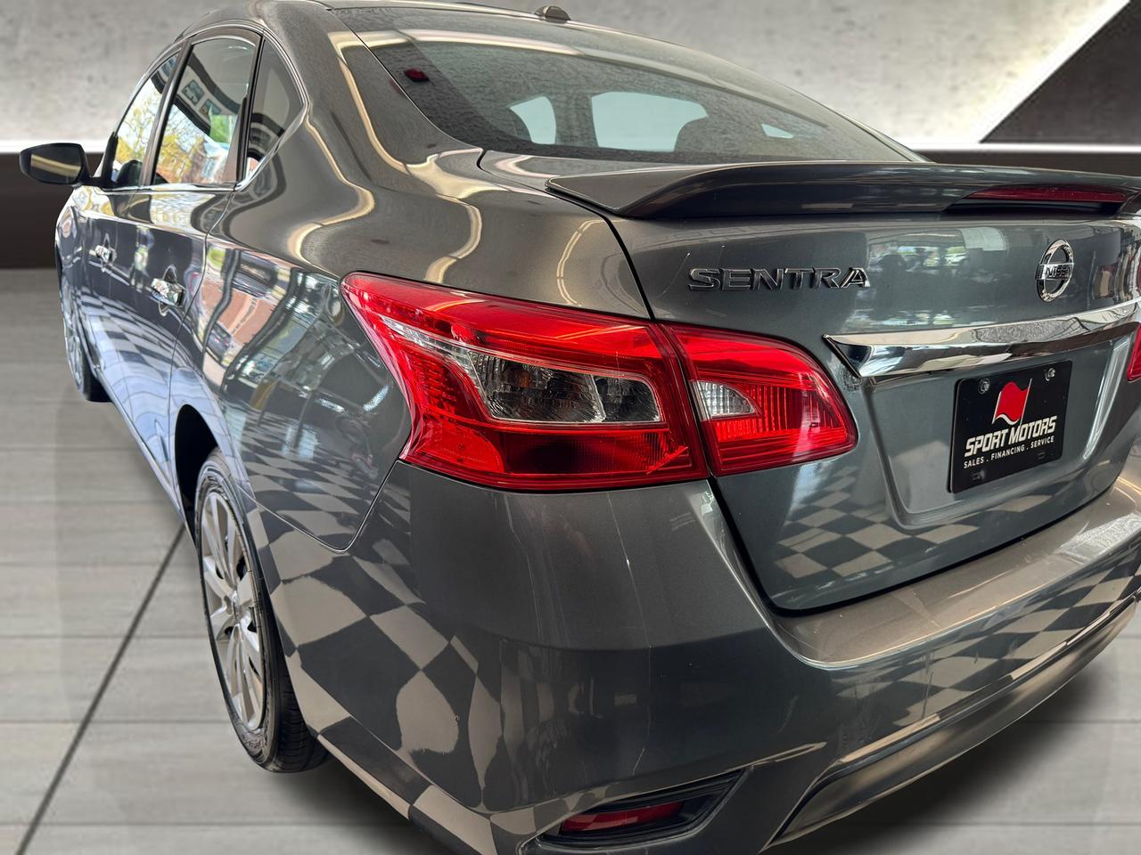 2018 Nissan Sentra SV+Camera+Bluetooth+A/C Photo