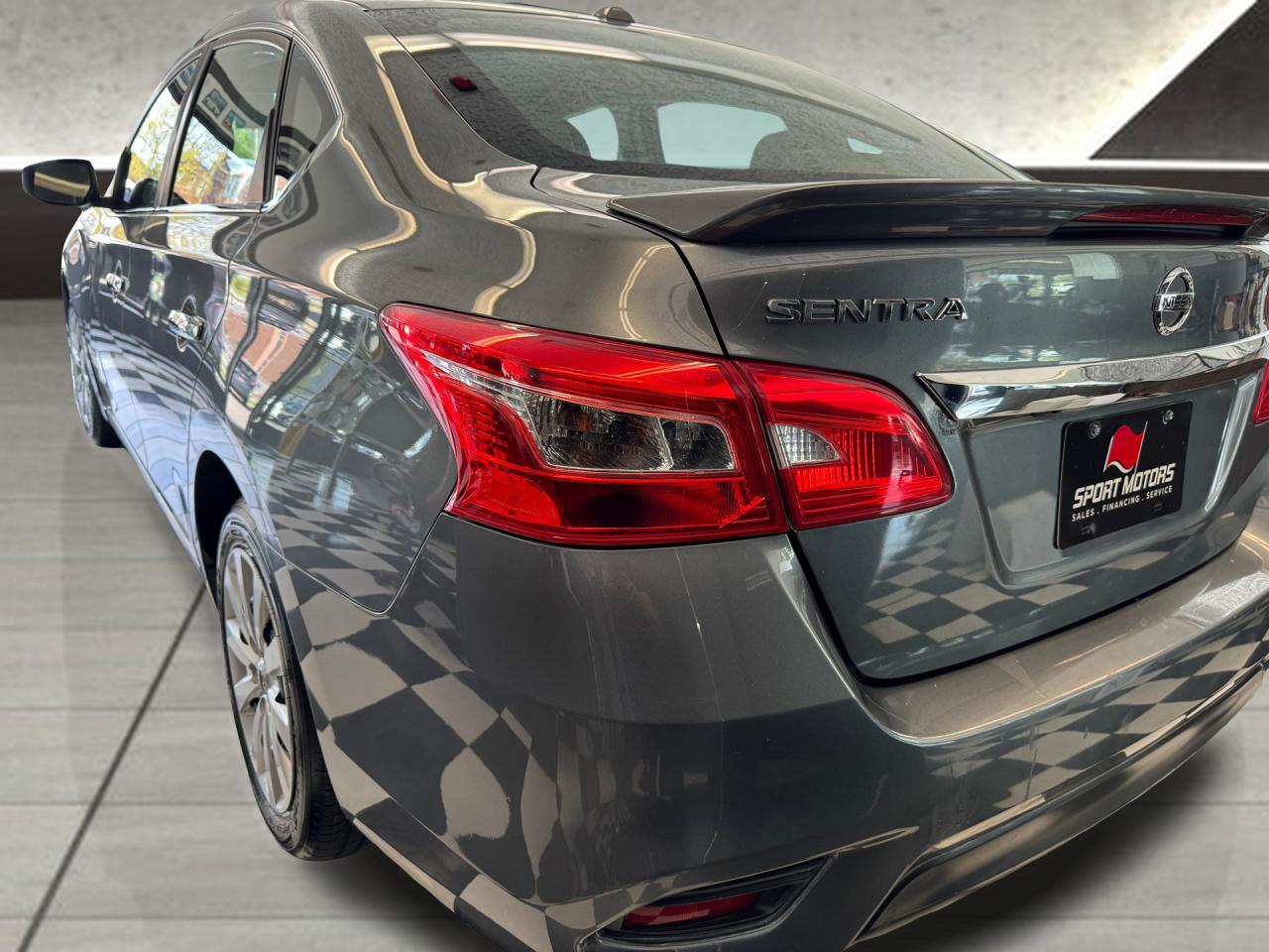 2018 Nissan Sentra SV+Camera+Bluetooth+A/C Photo31