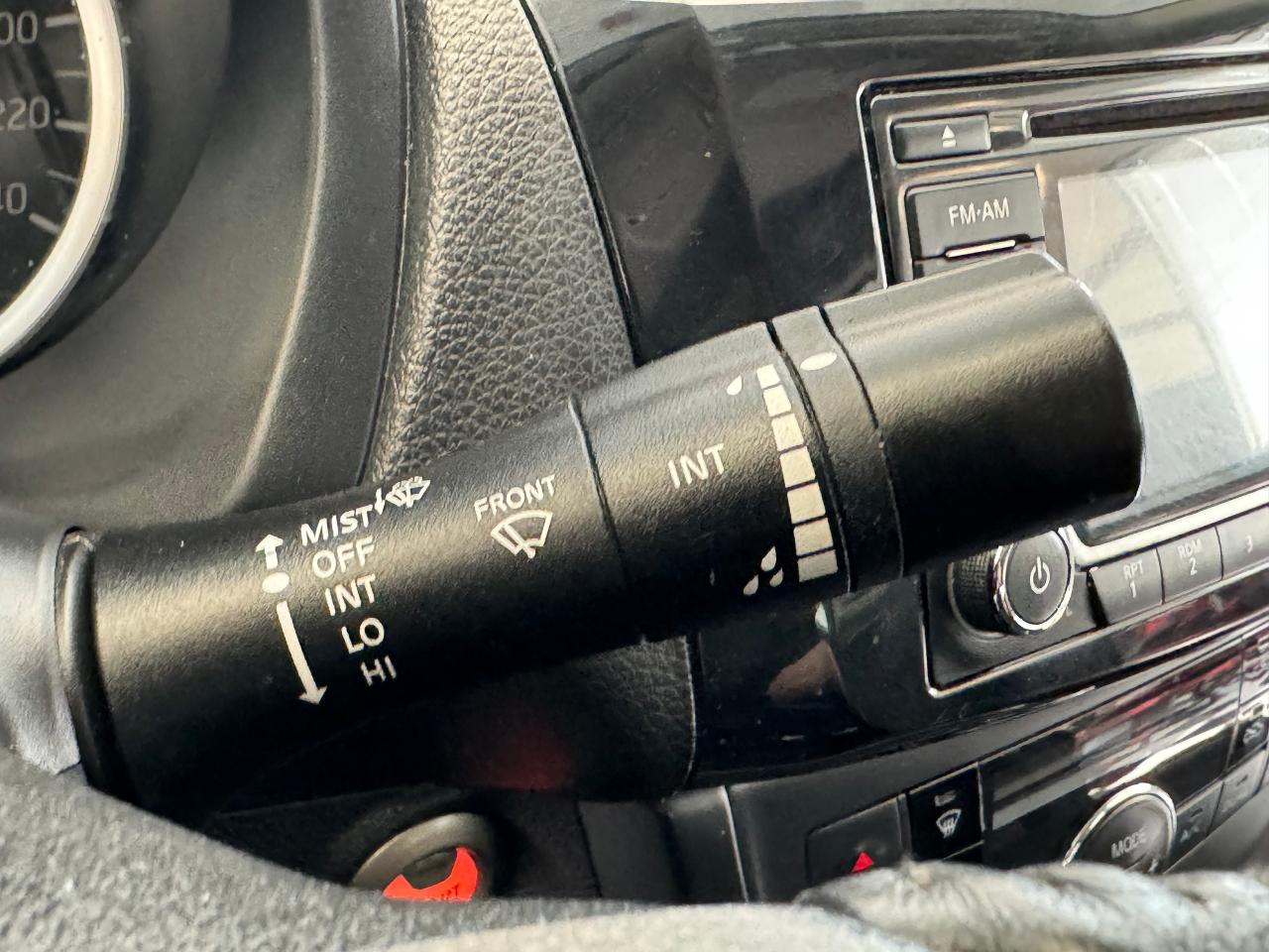 2018 Nissan Sentra SV+Camera+Bluetooth+A/C Photo96