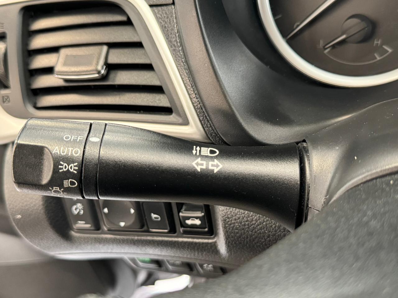 2018 Nissan Sentra SV+Camera+Bluetooth+A/C Photo97