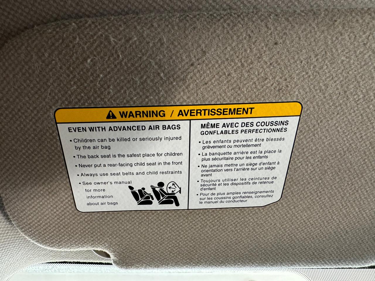 2018 Nissan Sentra SV+Camera+Bluetooth+A/C Photo101