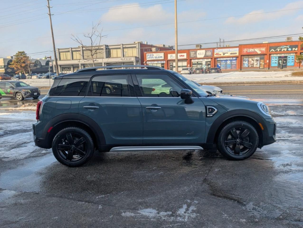 2021 MINI Cooper Countryman Cooper S ALL4 - Photo #4
