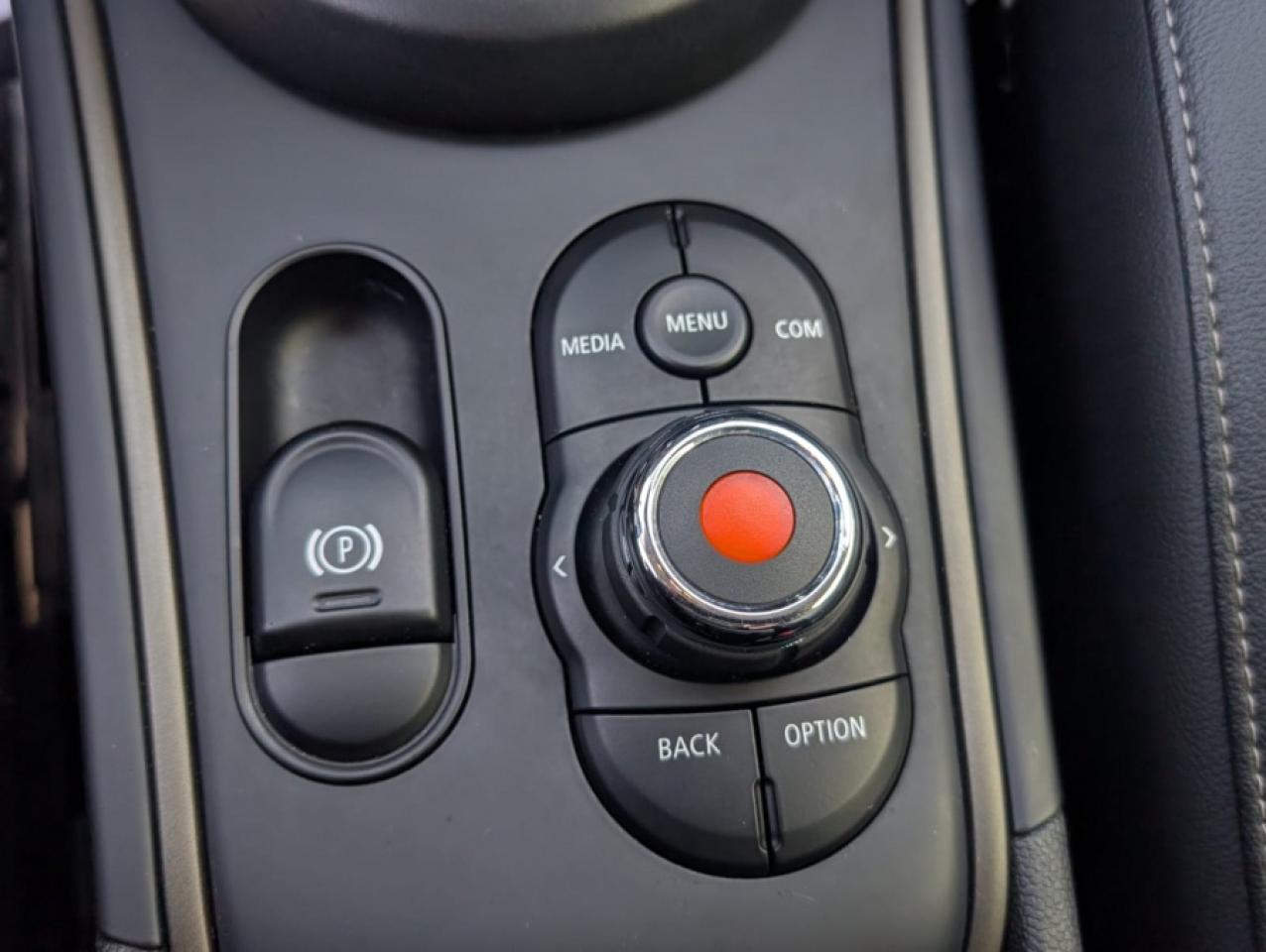 2021 MINI Cooper Countryman Cooper S ALL4 - Photo #17