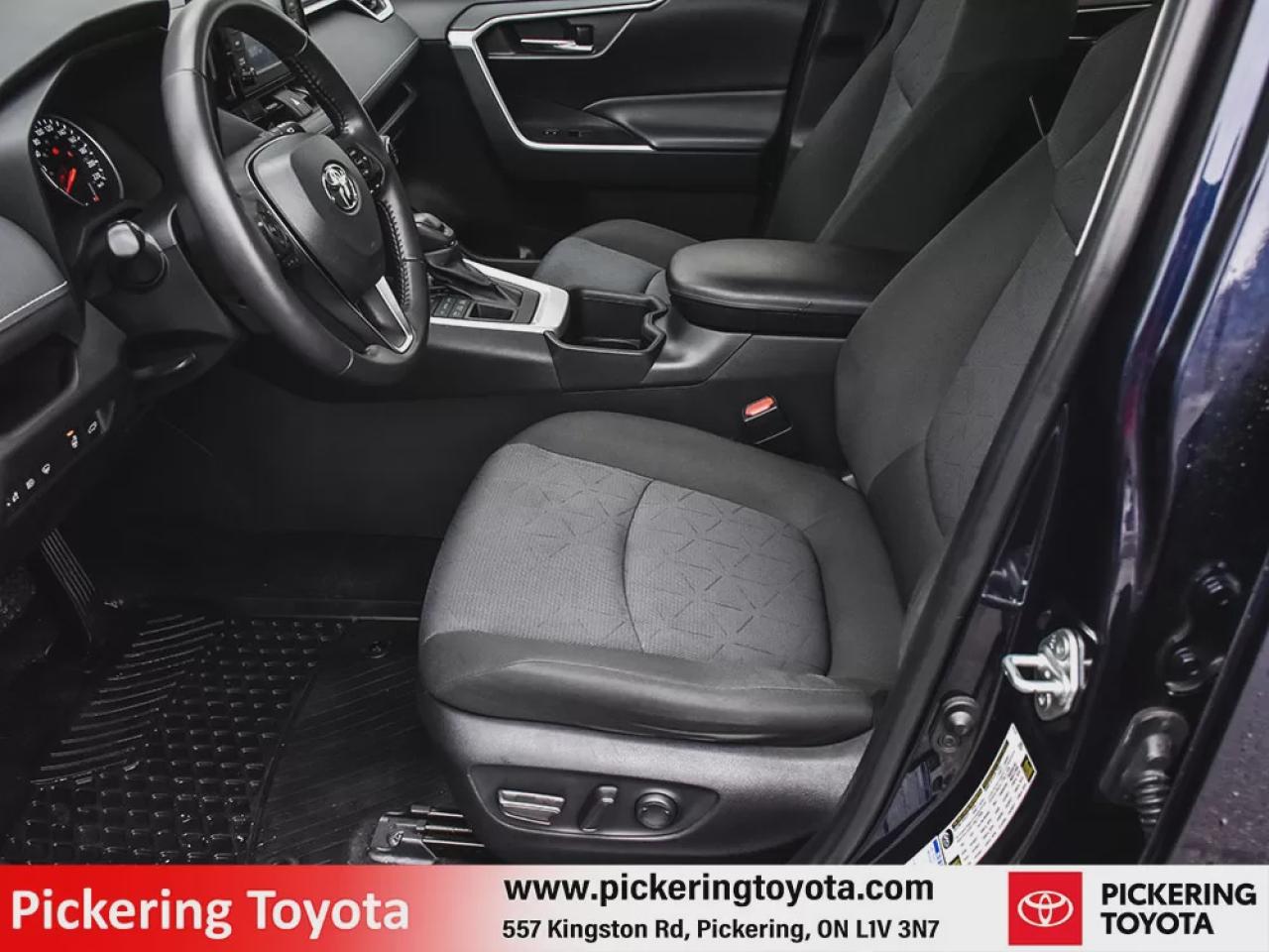 2022 Toyota RAV4 XLE Photo