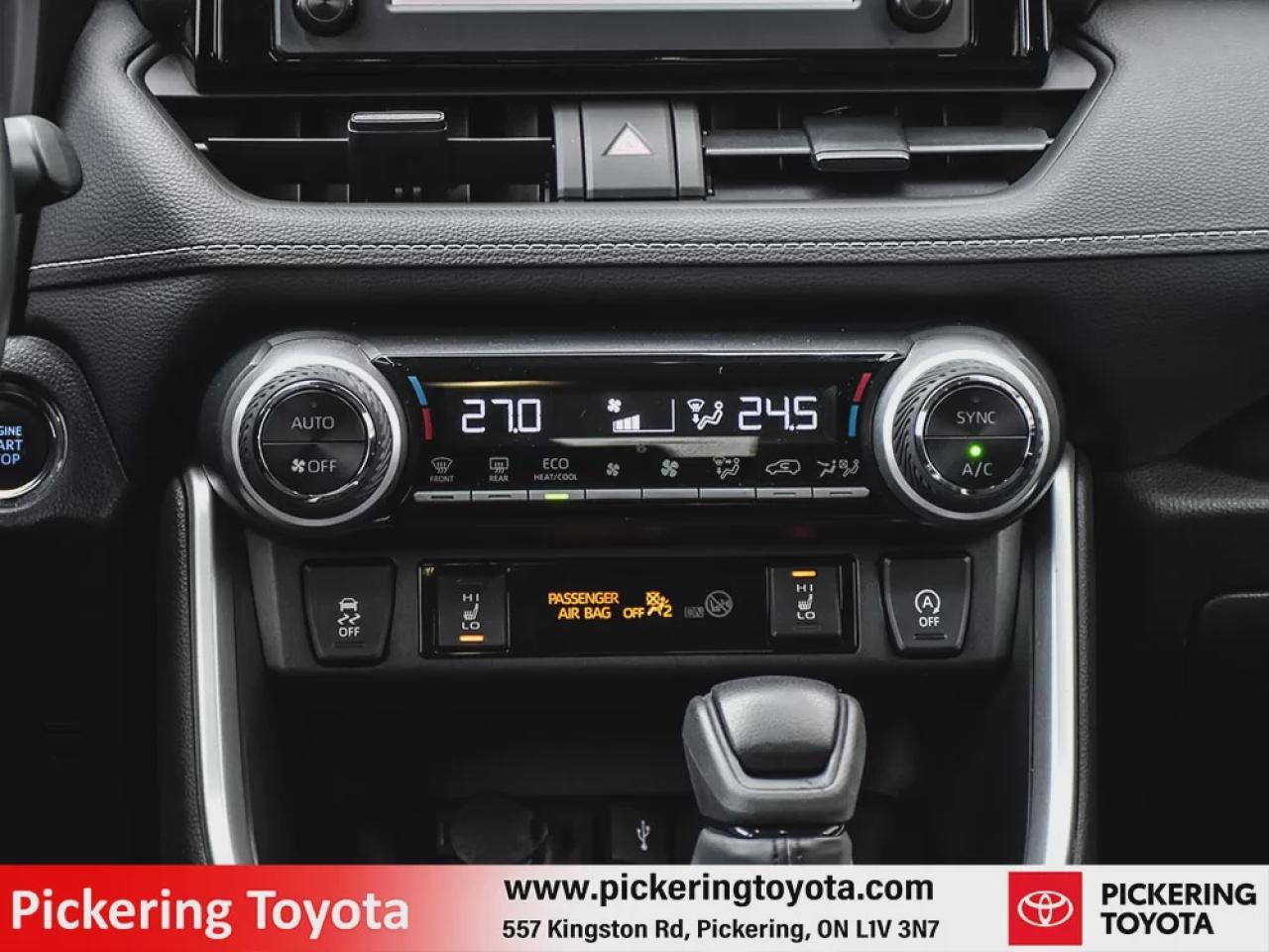 2022 Toyota RAV4 XLE Photo