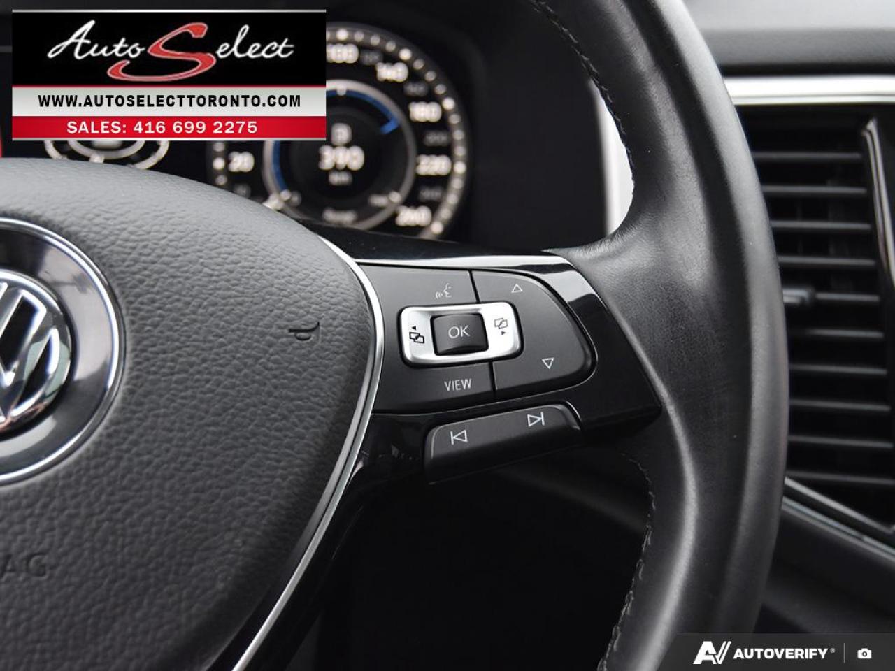 2019 Volkswagen Atlas Highline R-Line 4Motion - Execline - Apple Carplay - Clean Carfax Photo