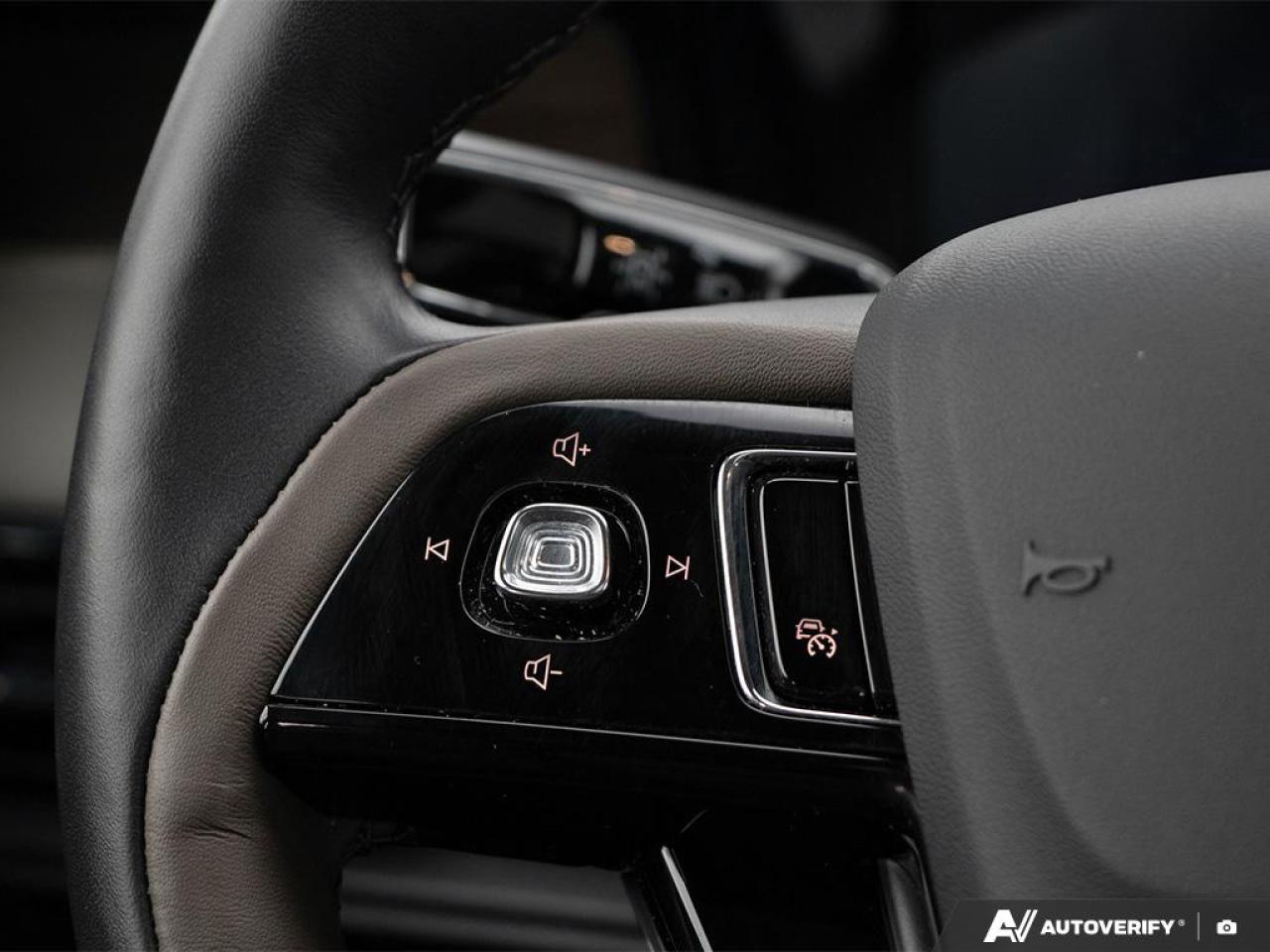 2024 Lincoln Corsair Grand Touring 302A | NAVIGATION SYSTEM | FRONT DUAL A/C | HEAD U Photo