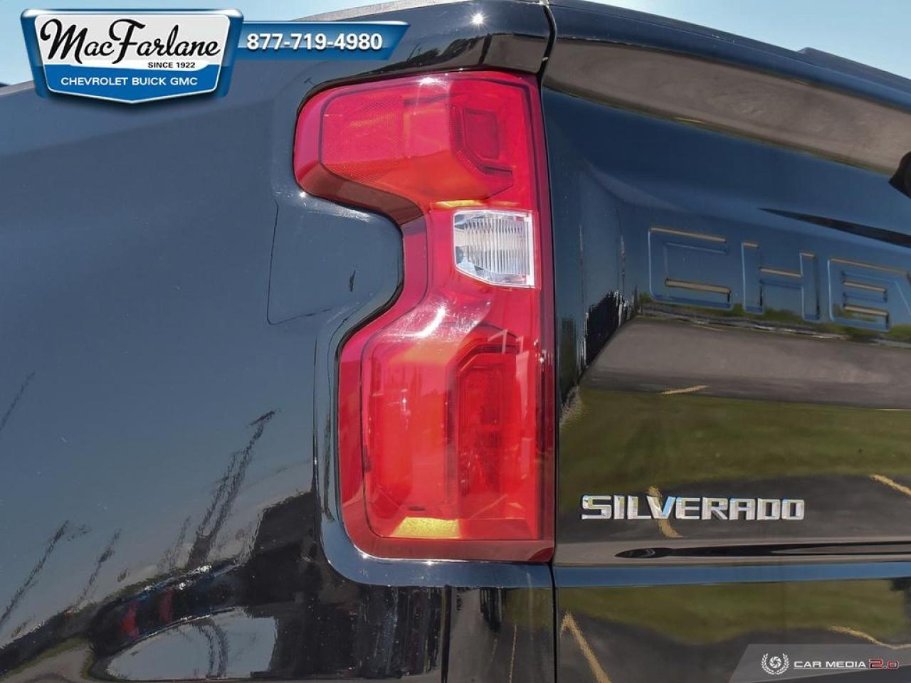 2020 Chevrolet Silverado 1500 High Country Photo