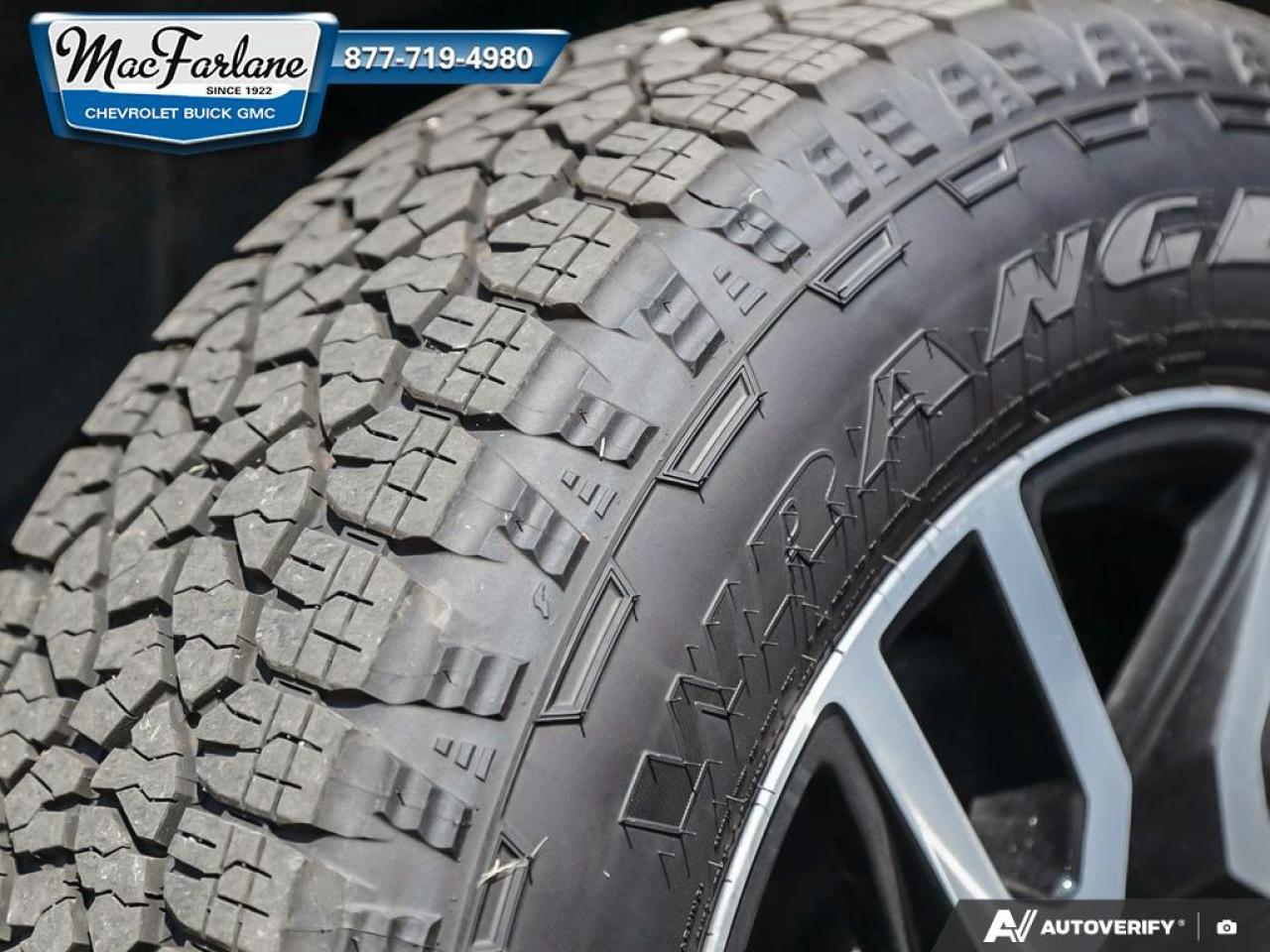 2021 GMC Sierra 1500 AT4 Photo