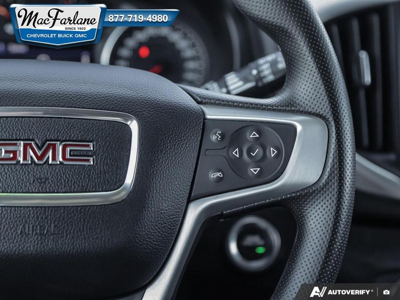 2024 GMC Terrain SLE Photo