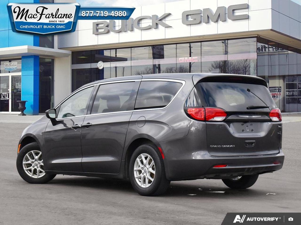 2022 Dodge Grand Caravan SXT Photo3