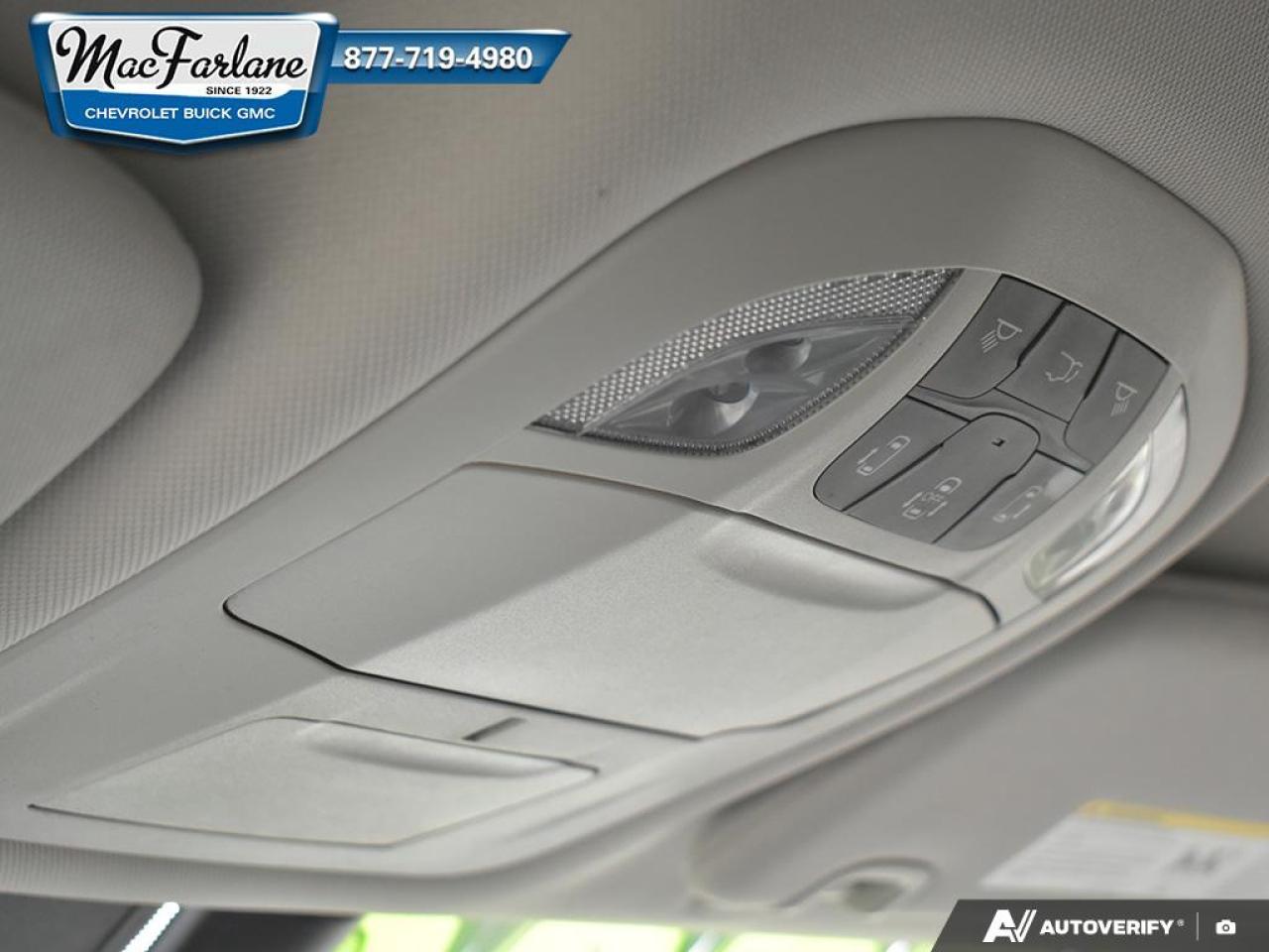 2022 Dodge Grand Caravan SXT Photo