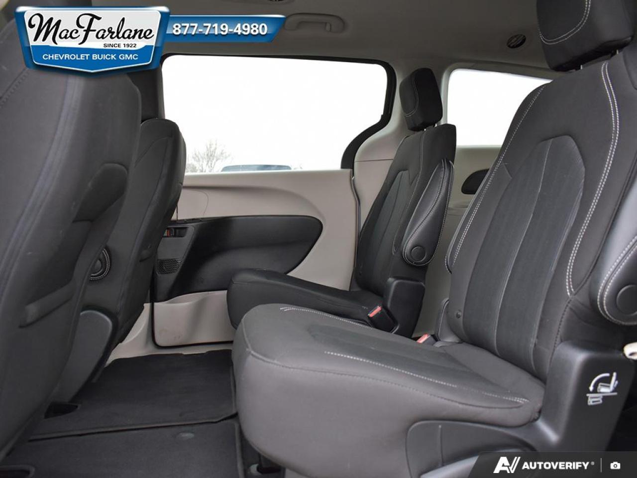 2022 Dodge Grand Caravan SXT Photo