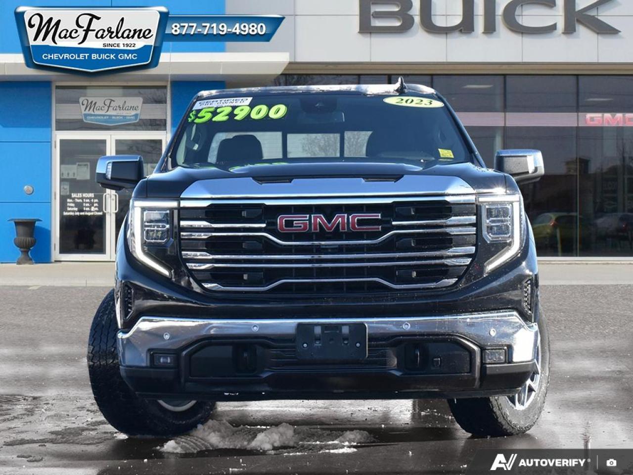 2023 GMC Sierra 1500 SLT Photo